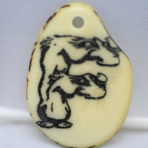 Tranche Tagua gravée lettre F