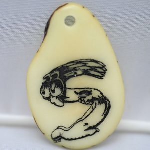 Tranche de tagua gravee lettre S