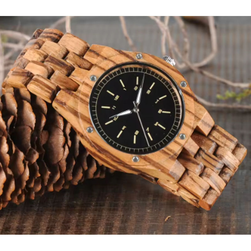 Montre en bois naturel avec mouvement quartz japonais