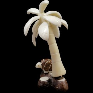 Cocotier taillé dans la graine de tagua