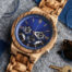 Montre en bois naturel avec chronographe, livrée avec coffret en bois et outil de réglage