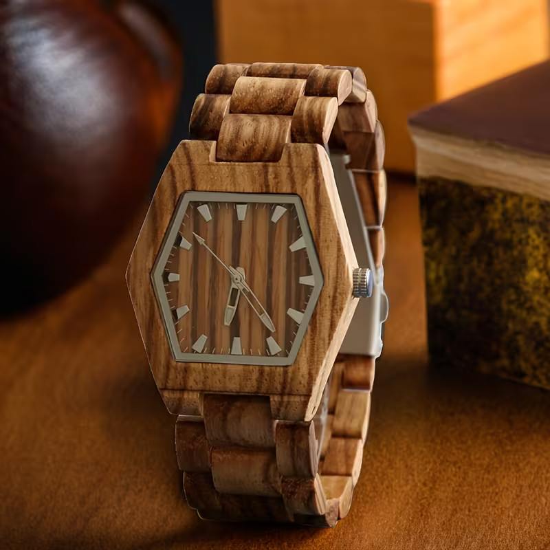 Montre vintage en bois avec cadran carré marron et bracelet en bois naturel